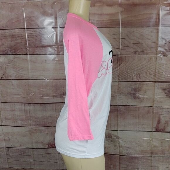Team Girl baseball tee Size Medium PRICE FIRM 💥 - Picture 5 of 9